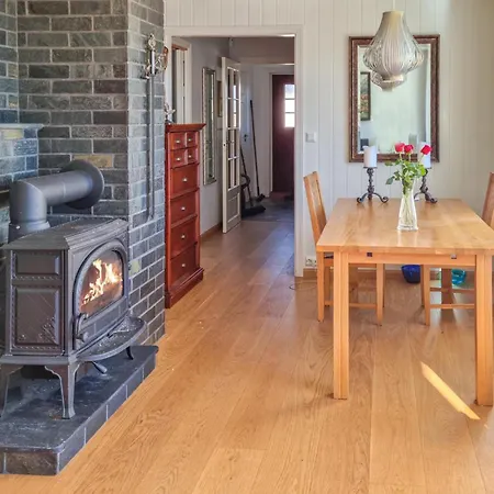 Lovely In Saltrod With Wifi Holiday home Salterod